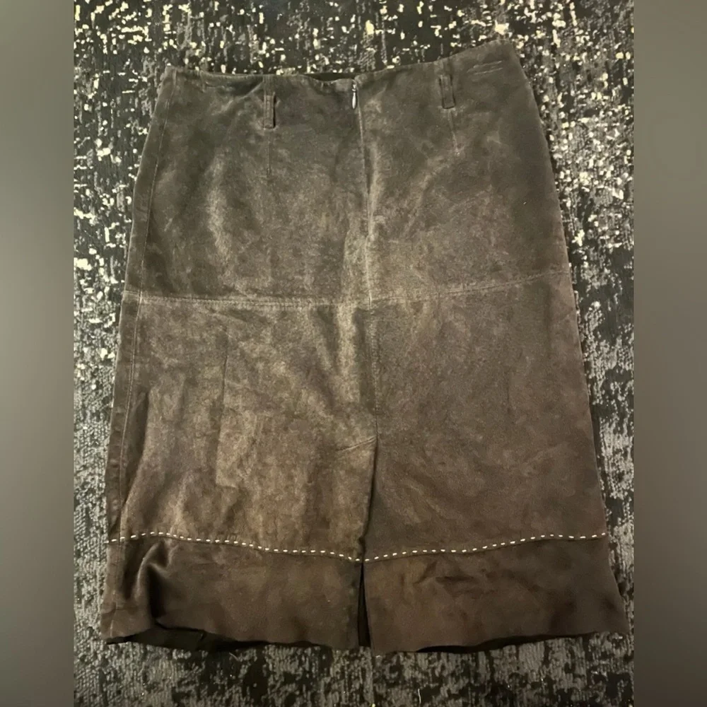 Madison Sudio brown leather skirt - Picture 2 of 4